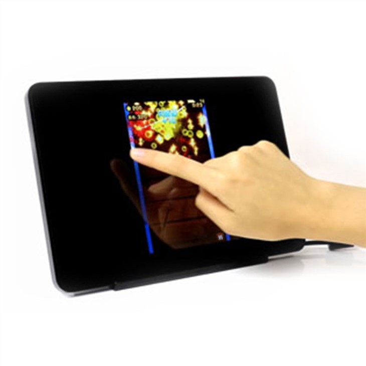 Przemysłowy komputer panelowy o przekątnej 10,1 cala